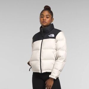 Women’s 1996 Retro Nuptse Jacket Size XL - White Dune/TNF Black